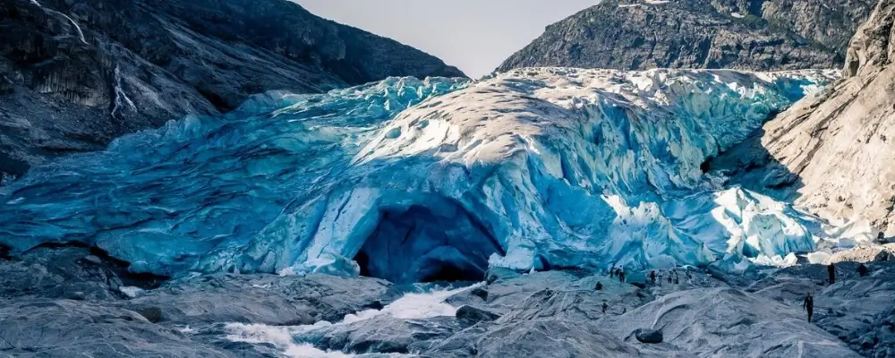 Юстедалсбреен — крупнейший ледник Европы