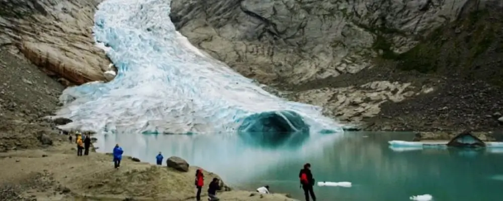 Ледник Юстедалсбреен в Норвегии